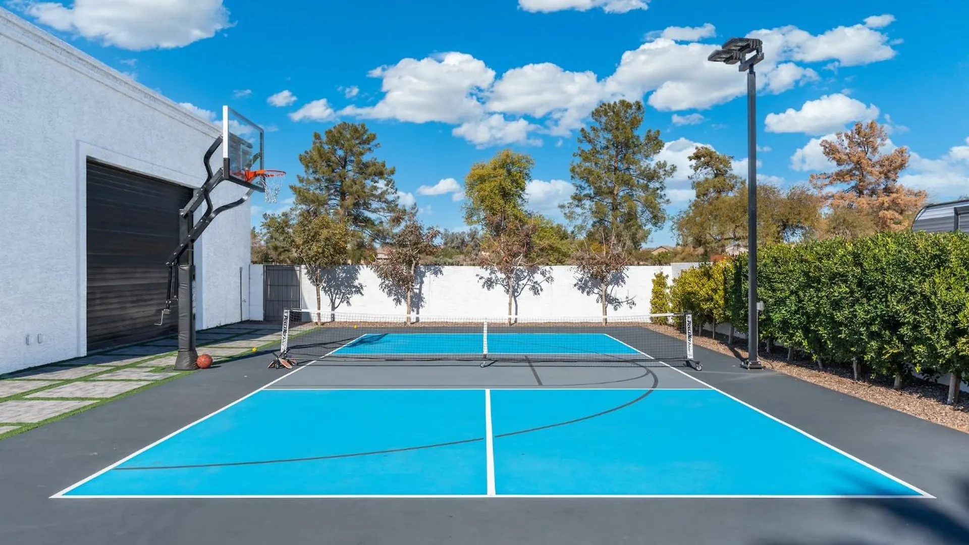 Entertainers Retreat Pickleball Bocce Pool Spa Putt Grn 斯科茨